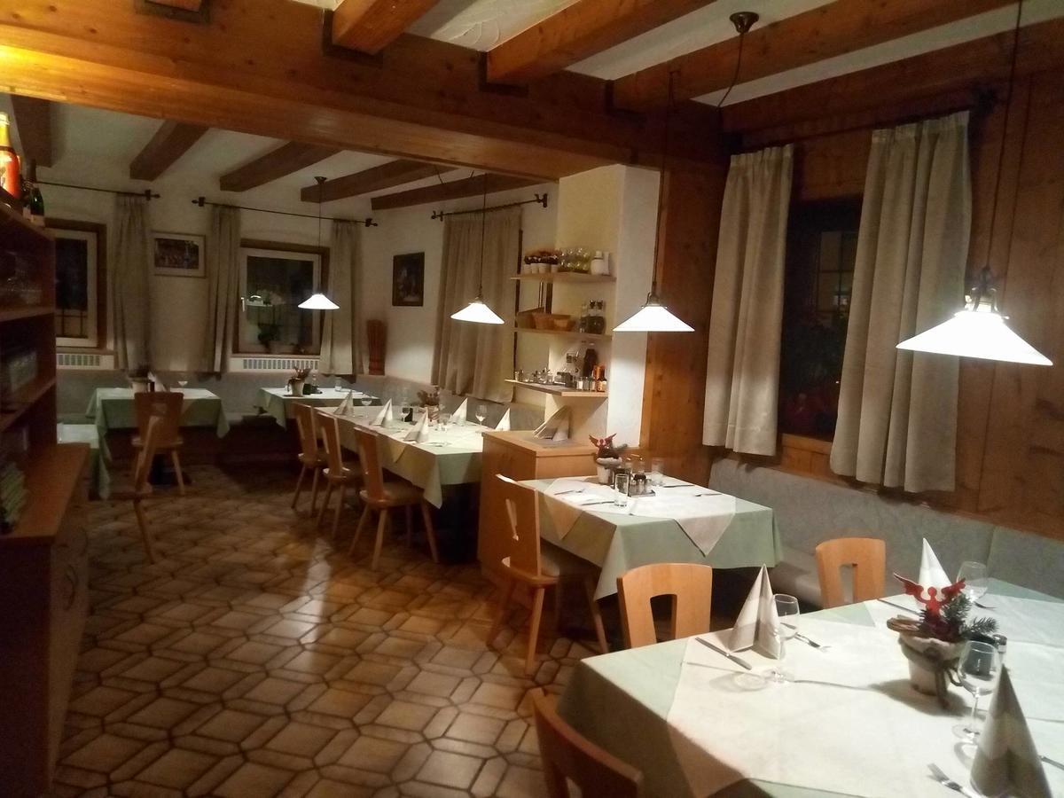 Gasthof Mondschein Hotel Merano Exterior foto